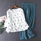 White cactus / M