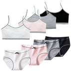 4 Sets Underwear / One Size For 8-16Y