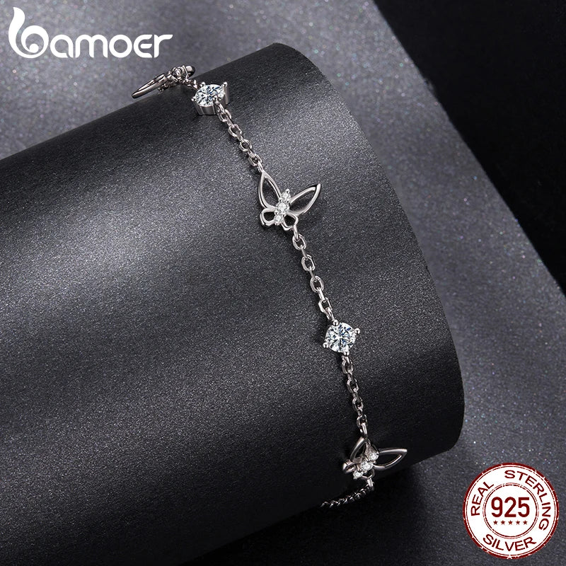 BAMOER Гривна с кухи пеперуди от моисанит, регулируема верижка за китка от стерлингово сребро 925 за жени, романтичен подарък за тийнейджъри