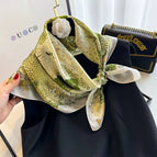 55 / Real Silk 65x65cm