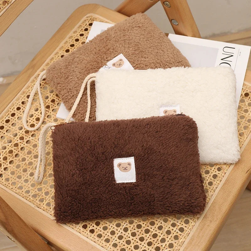 Плюшена чанта за съхранение на козметични червила с голям капацитет, дамски комплекти за грим, органайзер за бебешки артикули, чанта за пелени за новородено