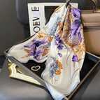 52 / Real Silk 65x65cm