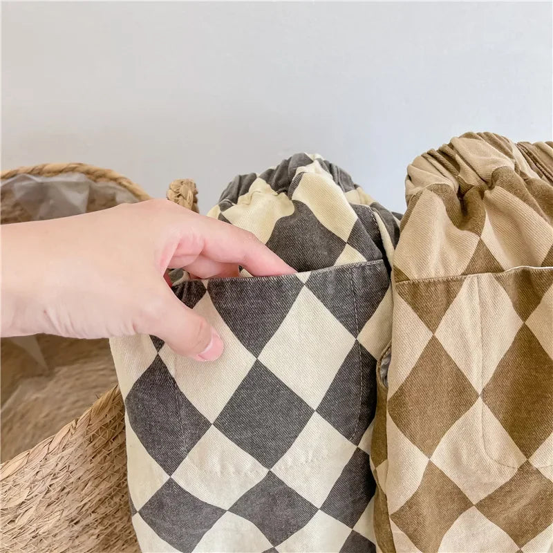 2025 Винтидж кариран дизайн, японски модерни ежедневни панталони с широка кройка за малко момиченце за 1-7 години, изпрани памучни панталони-харем