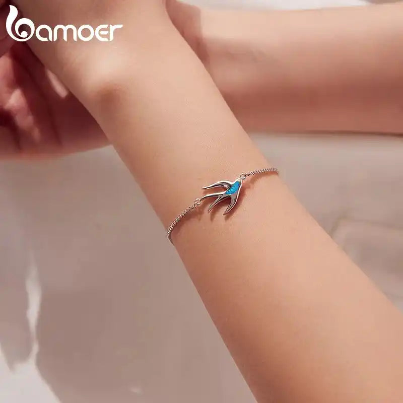 Bamoer 925 стерлингово сребро гривна с лястовици опал птица чар регулируема верижка за жени пролетен подарък за рожден ден декорация за китка