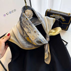 20 / Real Silk 65x65cm