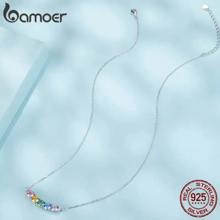 BAMOER Сребърно колие 925 с дъгови циркони, извита форма на висулка за жени, тийнейджъри, изящни парти бижута, подаръци