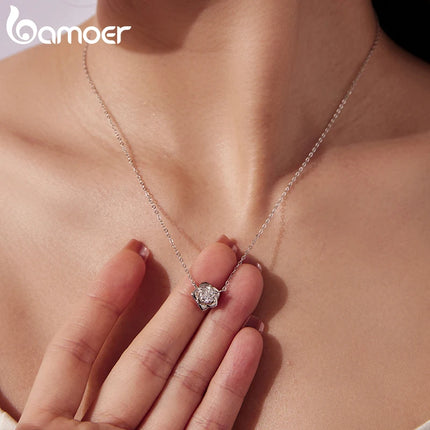 BAMOER 0.5CT висулка с моисанит и розово цвете, изработена от сребро 925 с кръгло рязане и диаманти, O-верижка за жени, Свети Валентин