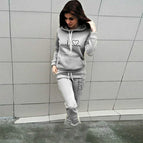 GRAY / L