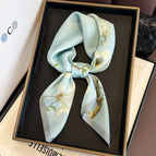 23 / Real Silk 65x65cm