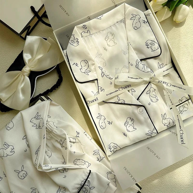 2023 Пролет Есен Нова Ледена Копринена Пижама от 2 Части за Дамски Моден Кардиган Дамска Пижама Сладък Принт Домашно Облекло Дамски Комплект