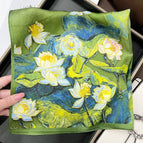 D1-H7A60020 / Real Silk 53x53cm