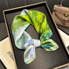 17 / Real Silk 65x65cm