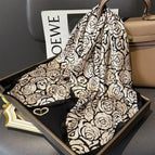 19 / Real Silk 65x65cm