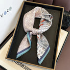 53 / Real Silk 65x65cm