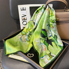 18 / Real Silk 65x65cm